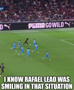 Leao memes