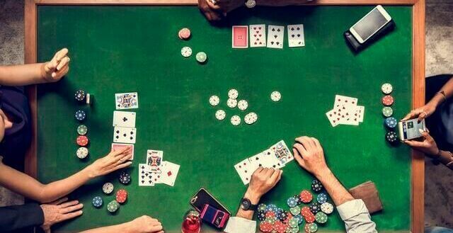 stalo zaidimai gyvai kazino