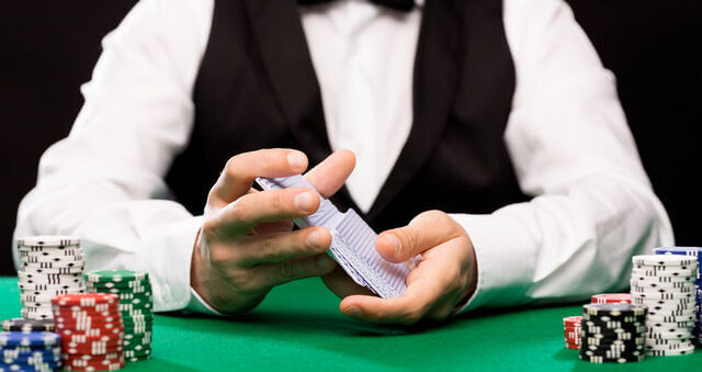 How to play poker on 1XBET