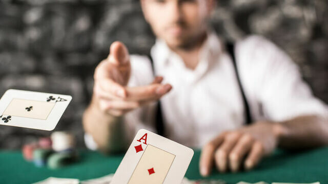 Como jogar poker?