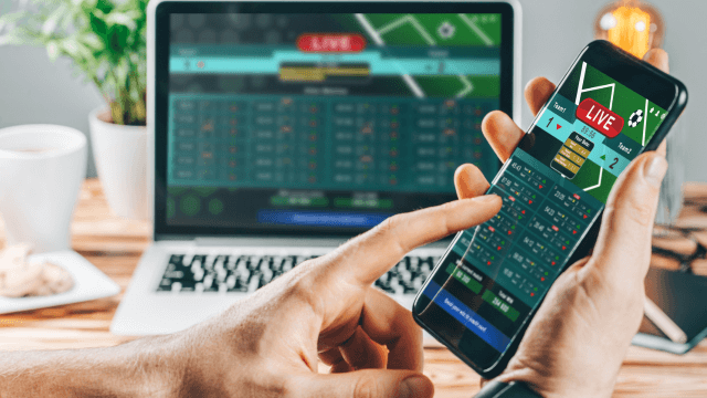 Cash out betting