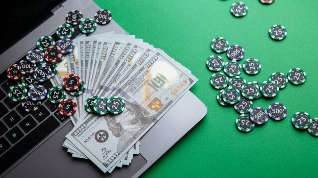 jogos de poker com dinheiro de verdade